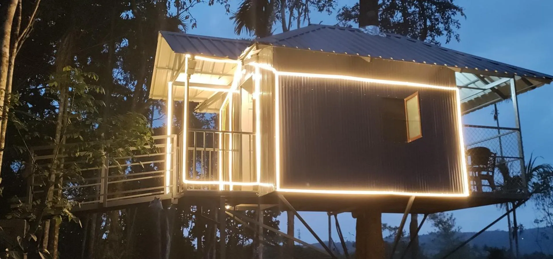 Coffee Camp Home Stay With Tree House Kattappana