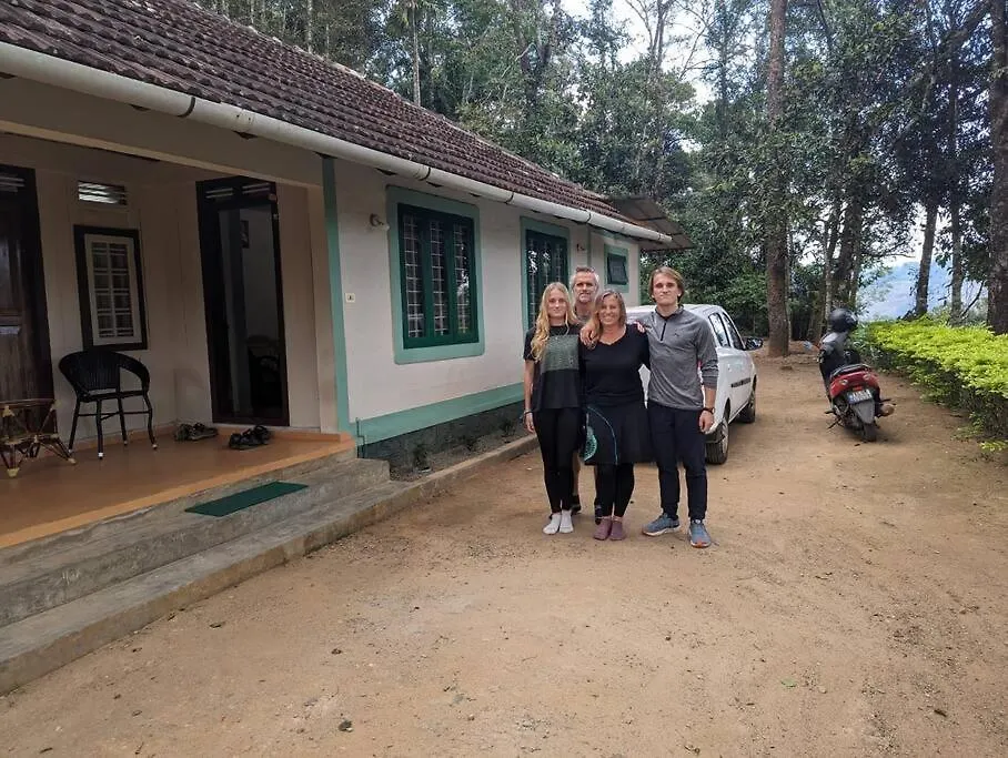 Coffee Camp Home Stay With Tree House Kattappana 0*,